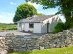 Cnoc Dubh Cottage