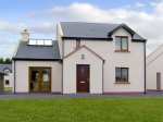 No 8 Sneem Holiday Village
