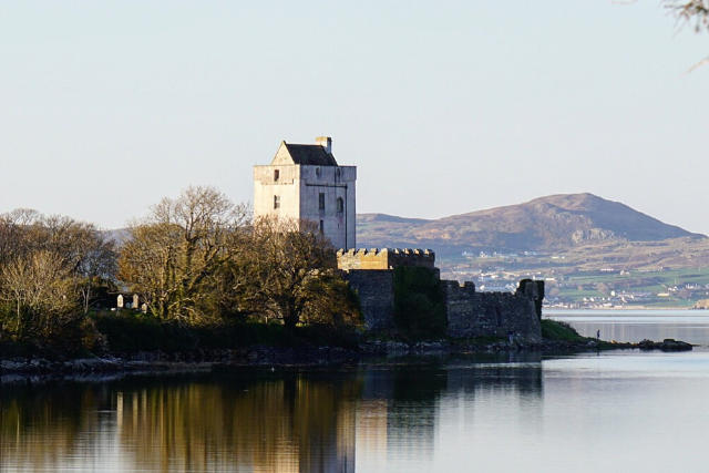 Doe Castle