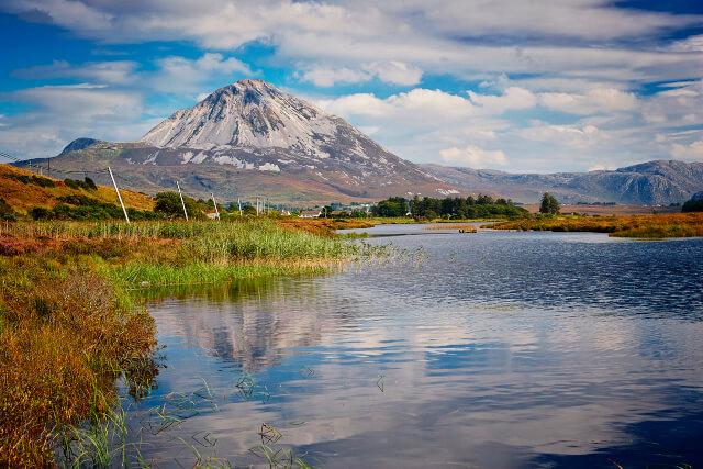 Glenveagh National Park with lough and mountain (1)